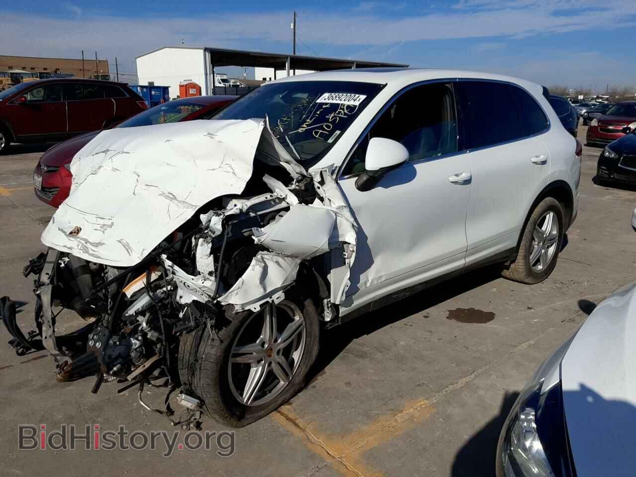 Фотография WP1AA2A24GLA05299 - PORSCHE CAYENNE 2016
