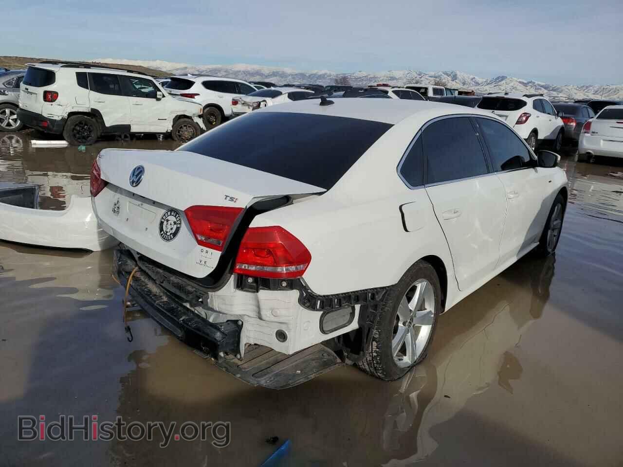 2015 VOLKSWAGEN PASSAT - VIN: 1VWAT7A30FC105655 - Фото 3