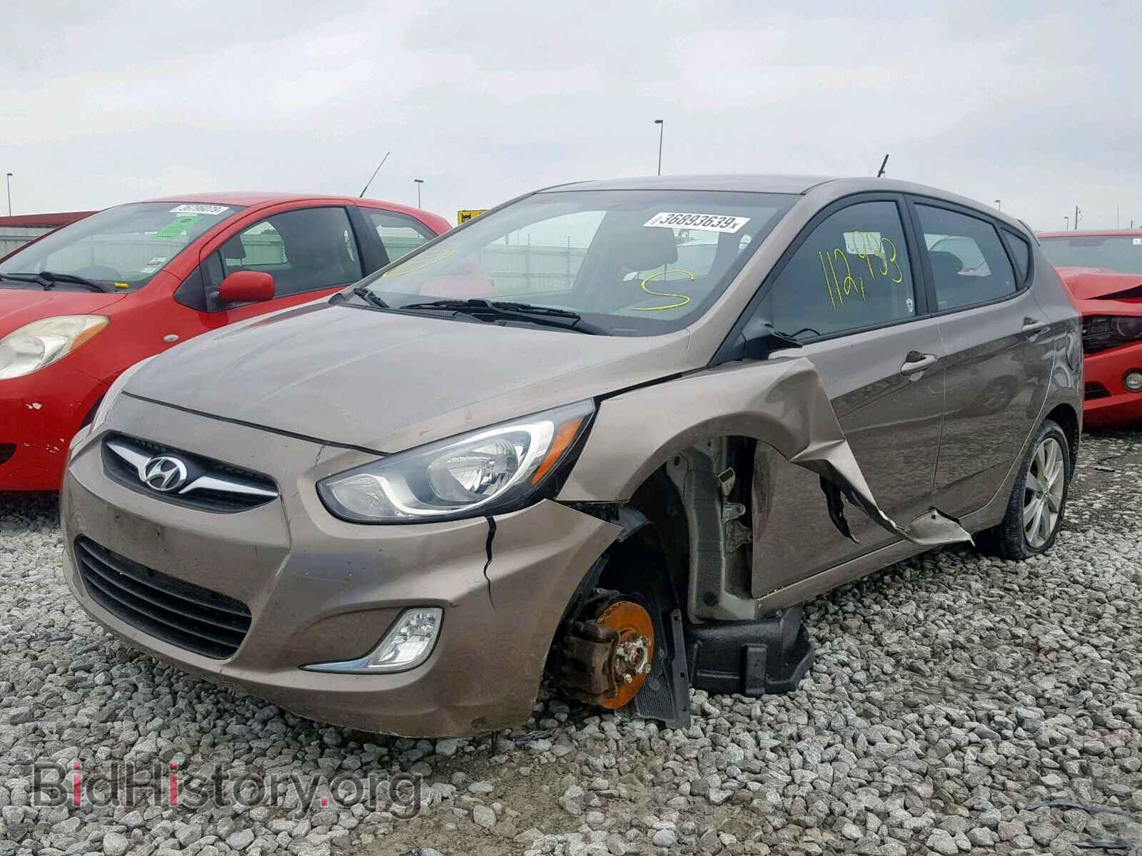 2013 HYUNDAI ACCENT - VIN: KMHCU5AE4DU061158 - Фото 2