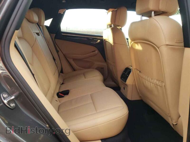 2018 Porsche MACAN (VIN WP1AA2A5XJLB13623) — photo 10 of 13