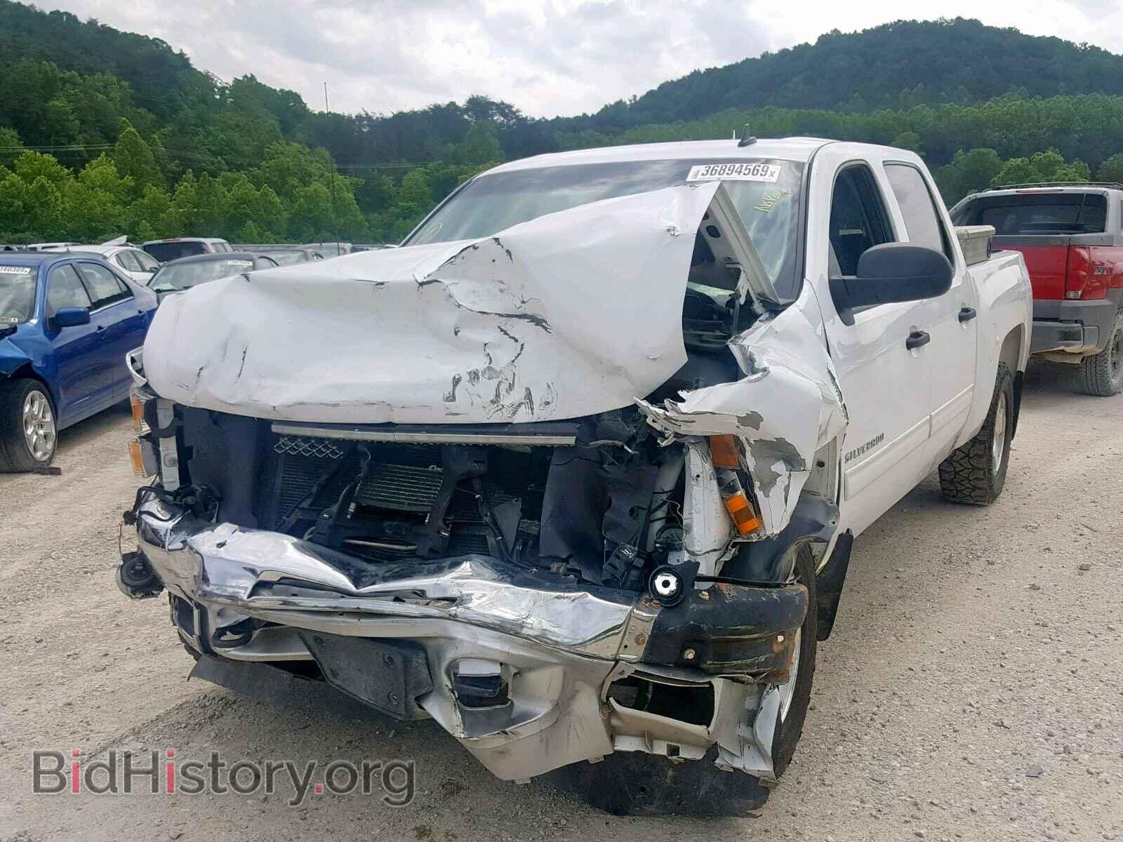 2013 CHEVROLET SILVERADO - VIN: 3GCPKSE70DG122076 - Фото 2
