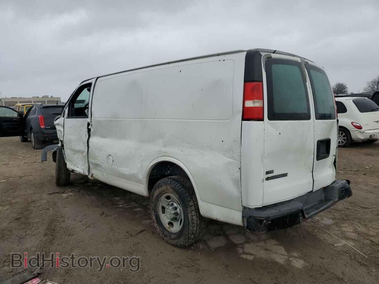 2010 CHEVROLET EXPRESS - VIN: 1GCZGFBA9A1102484 - Фото 2
