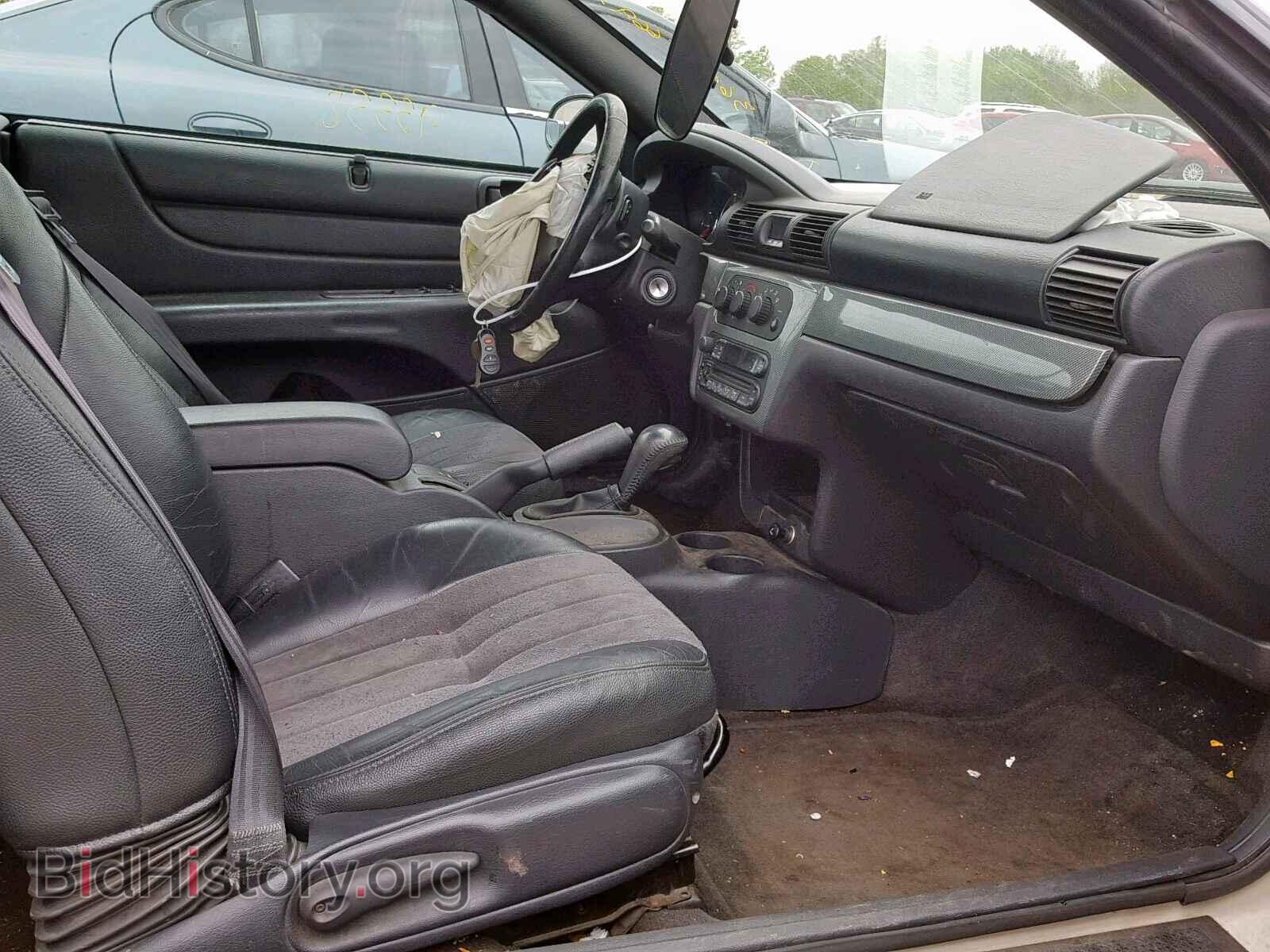2004 CHRYSLER SEBRING - VIN: 1C3EL55R44N269455 - Фото 5