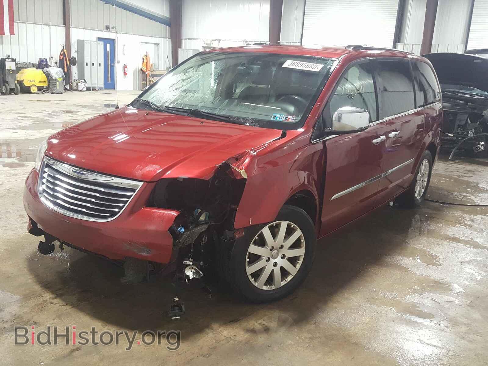 2012 CHRYSLER TOWN & COU - VIN: 2C4RC1CG9CR416295 - Фото 2