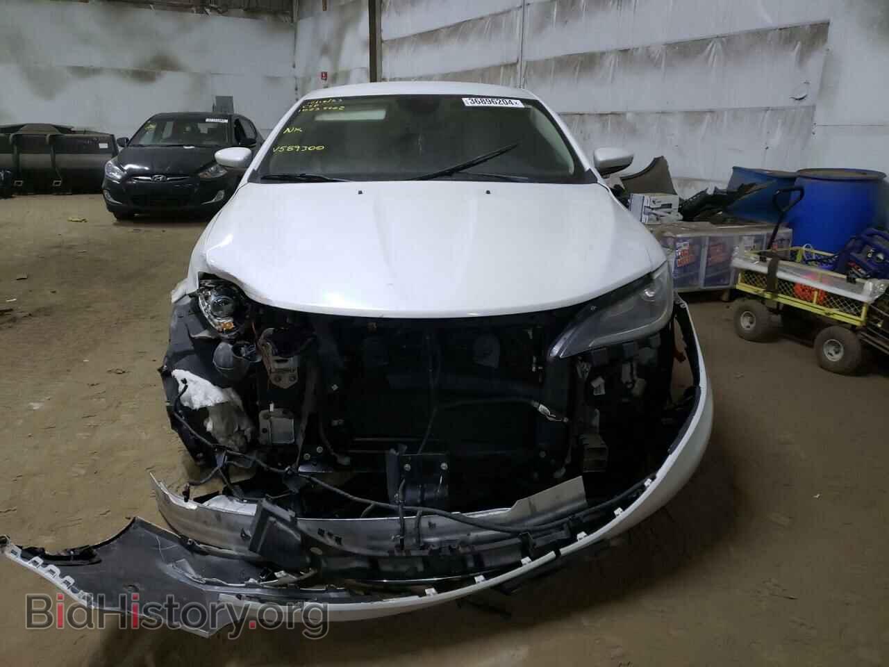 2015 CHRYSLER 200 - VIN: 1C3CCCEG1FN589300 - Фото 5