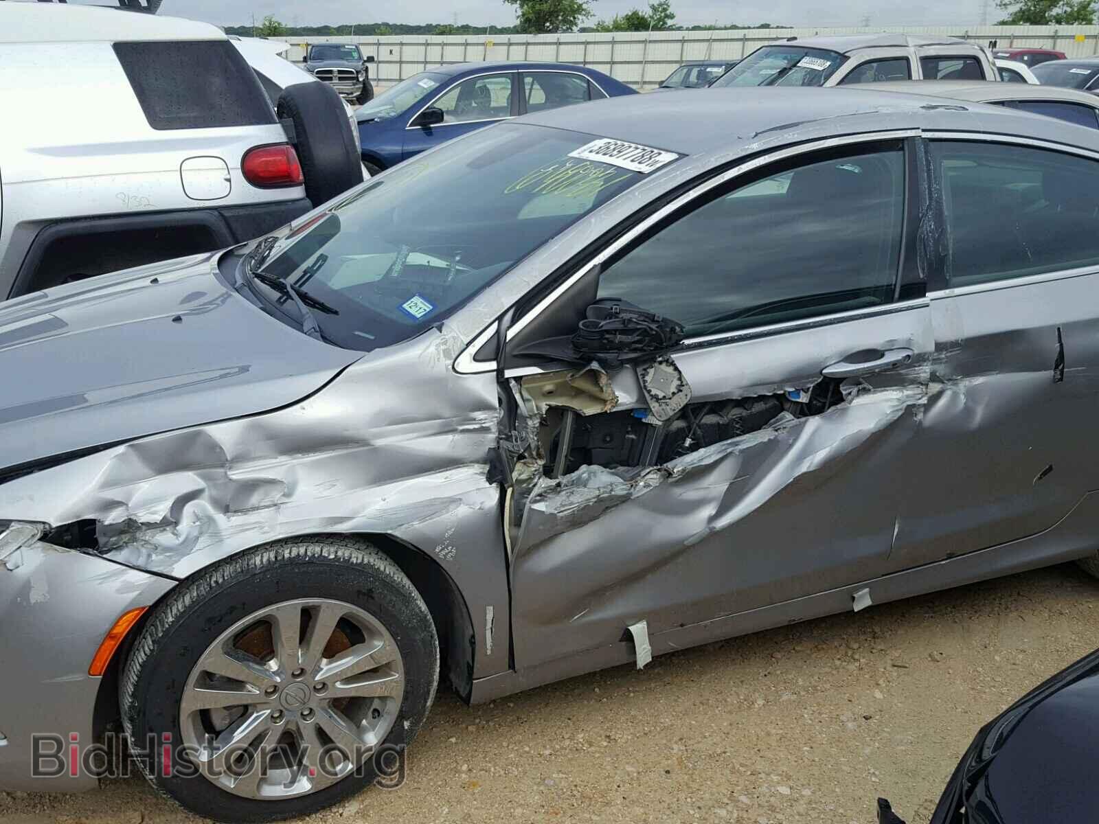 2015 CHRYSLER 200 - VIN: 1C3CCCAB5FN640081 - Photo 9