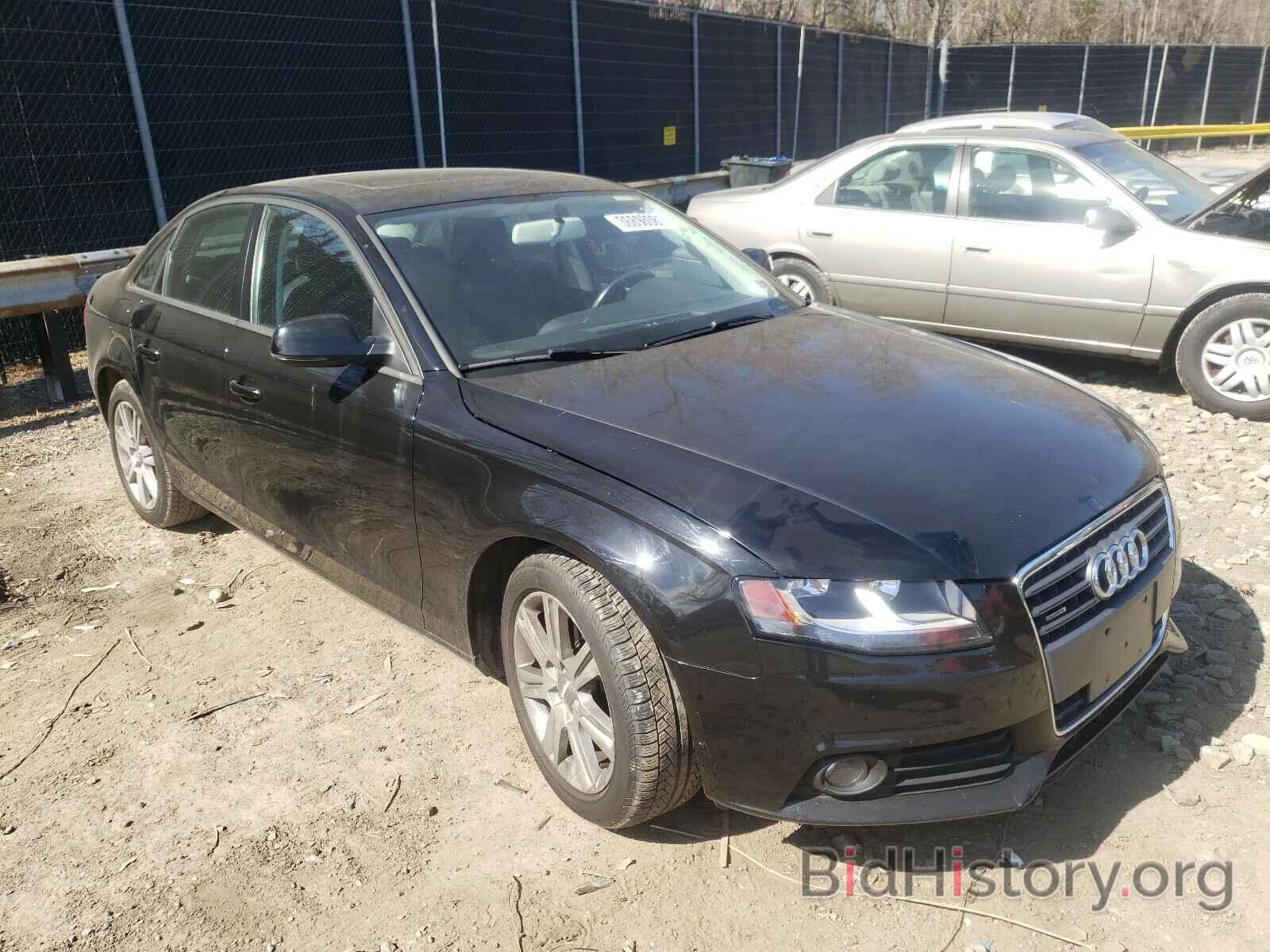 Фотография WAUBFAFL8AN009433 - AUDI A4 2010