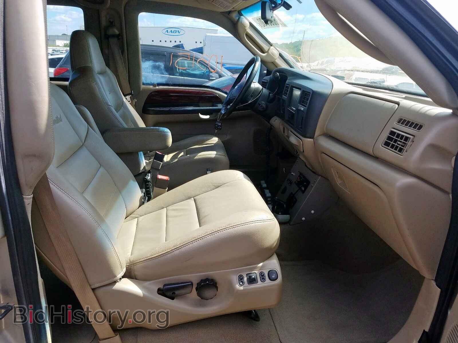 2005 FORD EXCURSION - VIN: 1FMSU43P95ED47037 - Photo 5