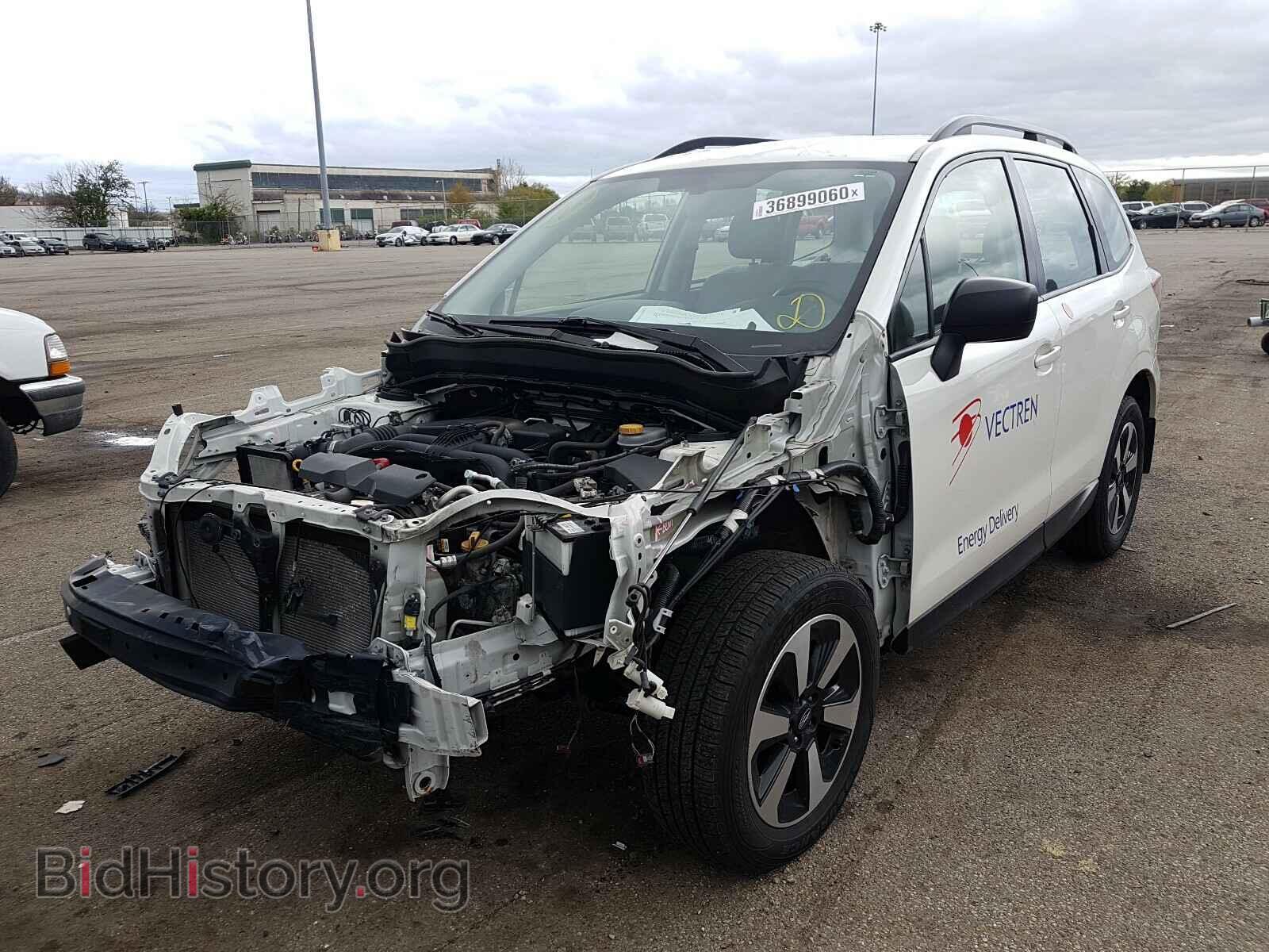2017 SUBARU FORESTER - VIN: JF2SJABC2HH460651 - Фото 2