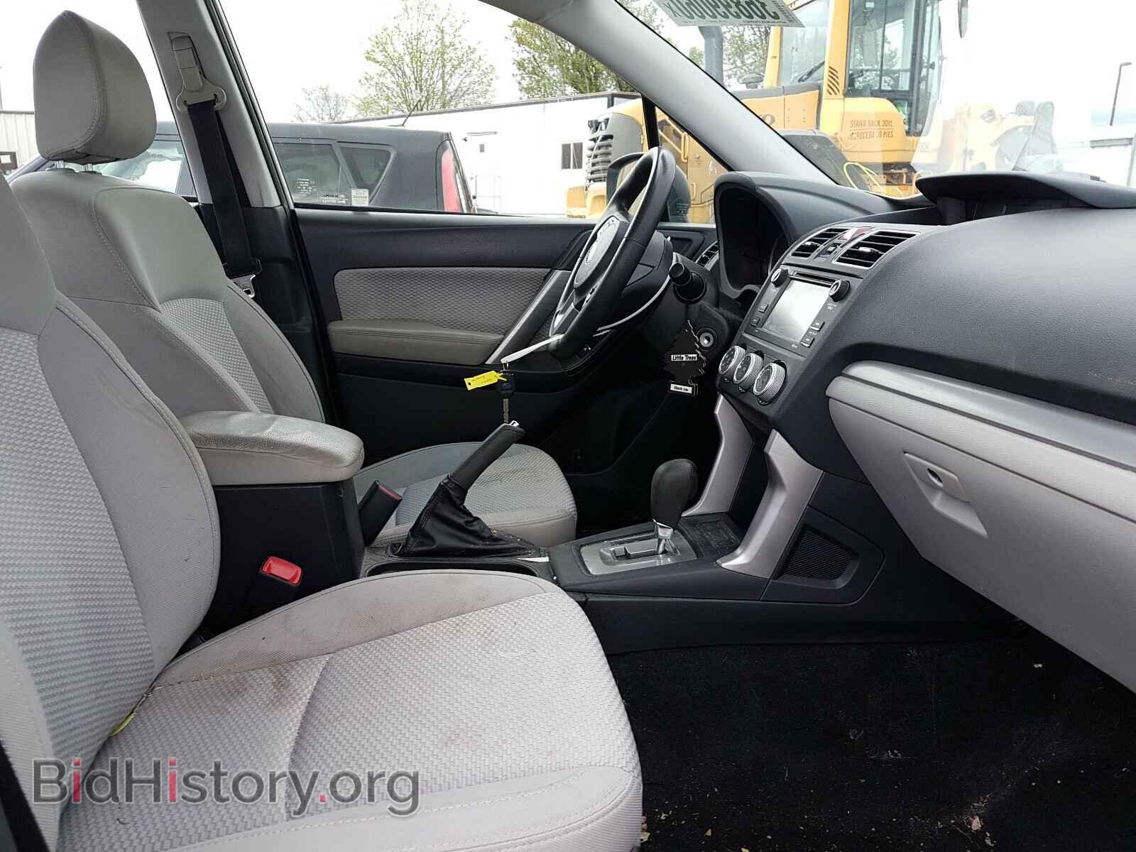 2017 SUBARU FORESTER - VIN: JF2SJABC2HH460651 - Фото 5