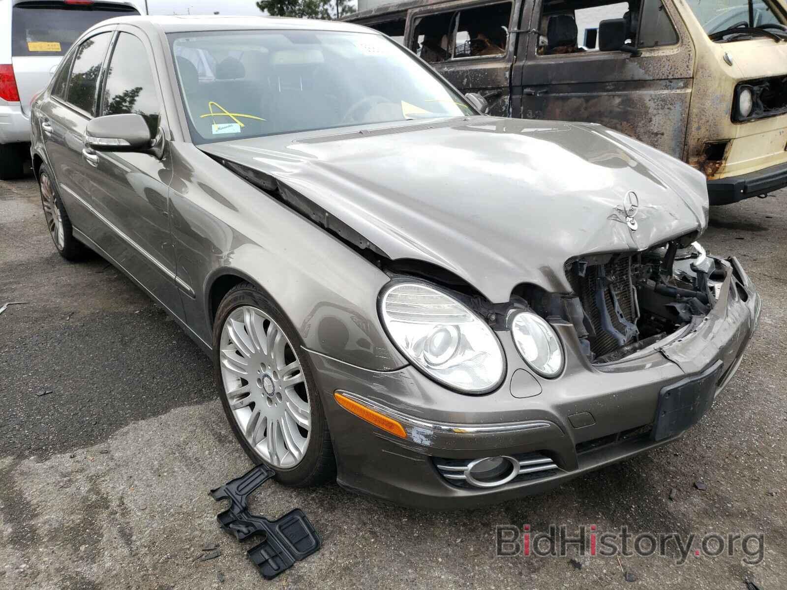 Photo WDBUF56X68B319631 - MERCEDES-BENZ E CLASS 2008