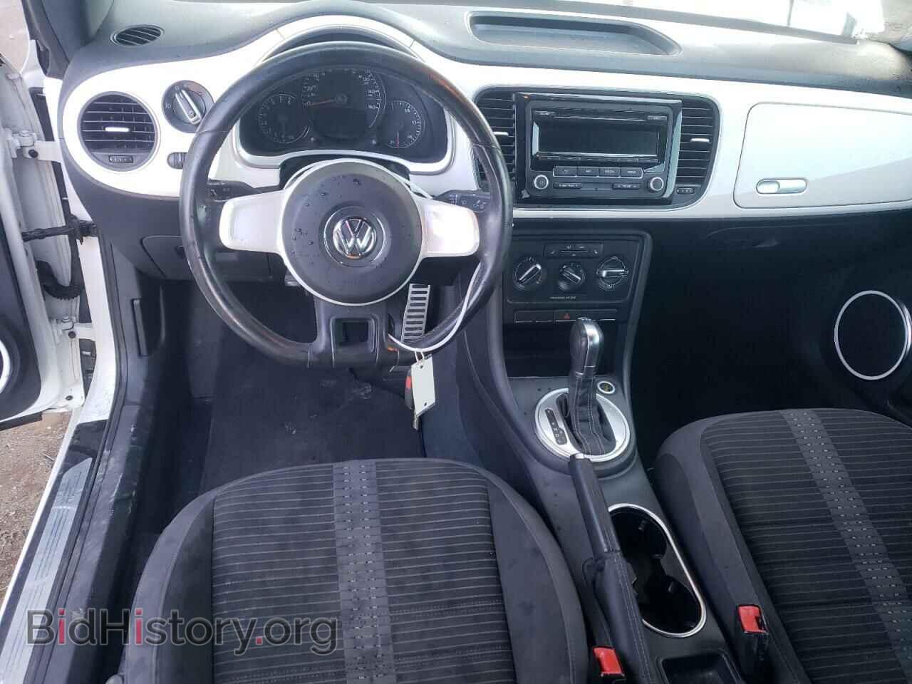 2012 VOLKSWAGEN BEETLE - VIN: 3VWVA7AT6CM605501 - Фото 8