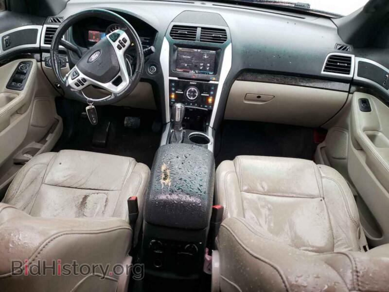 2011 Ford EXPLORER (VIN 1FMHK8F84BGA31380) — photo 8 of 13