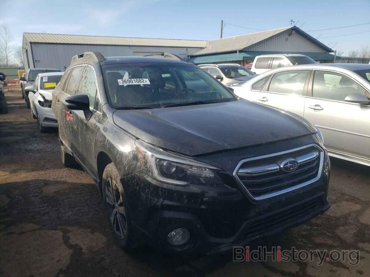 Photo 4S4BSANC1J3354567 - SUBARU OUTBACK 2018