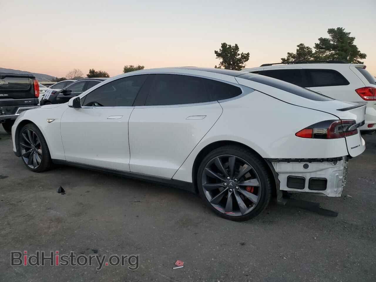 2014 TESLA MODEL S - VIN: 5YJSA1H1XEFP37305 - Photo 2