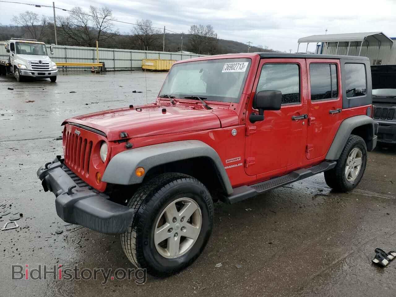 Photo 1J4BA3H14BL578764 - JEEP WRANGLER 2011