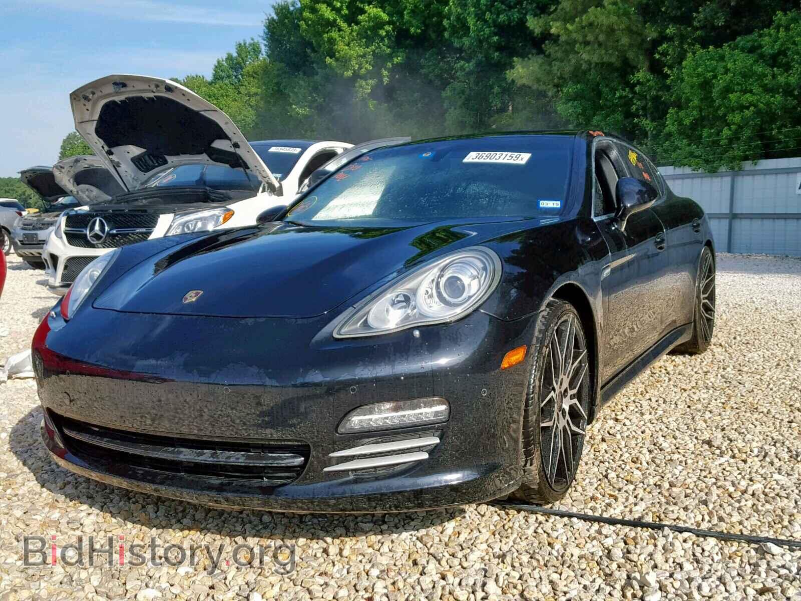 2011 PORSCHE PANAMERA - VIN: WP0AB2A73BL061110 - Фото 2