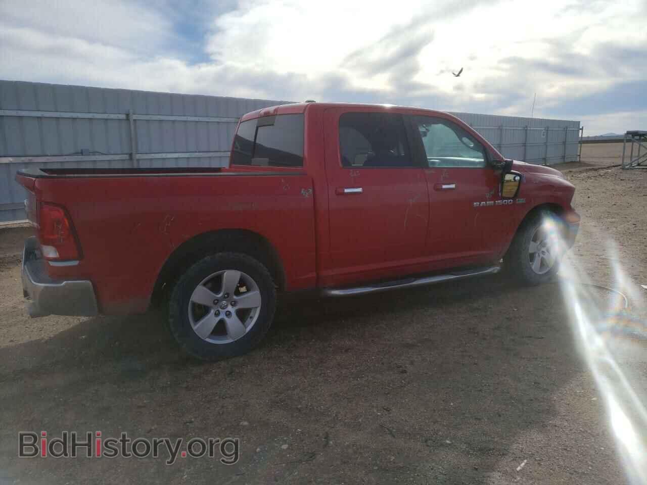 2011 DODGE RAM 1500 - VIN: 1D7RB1CT2BS505189 - Фото 3