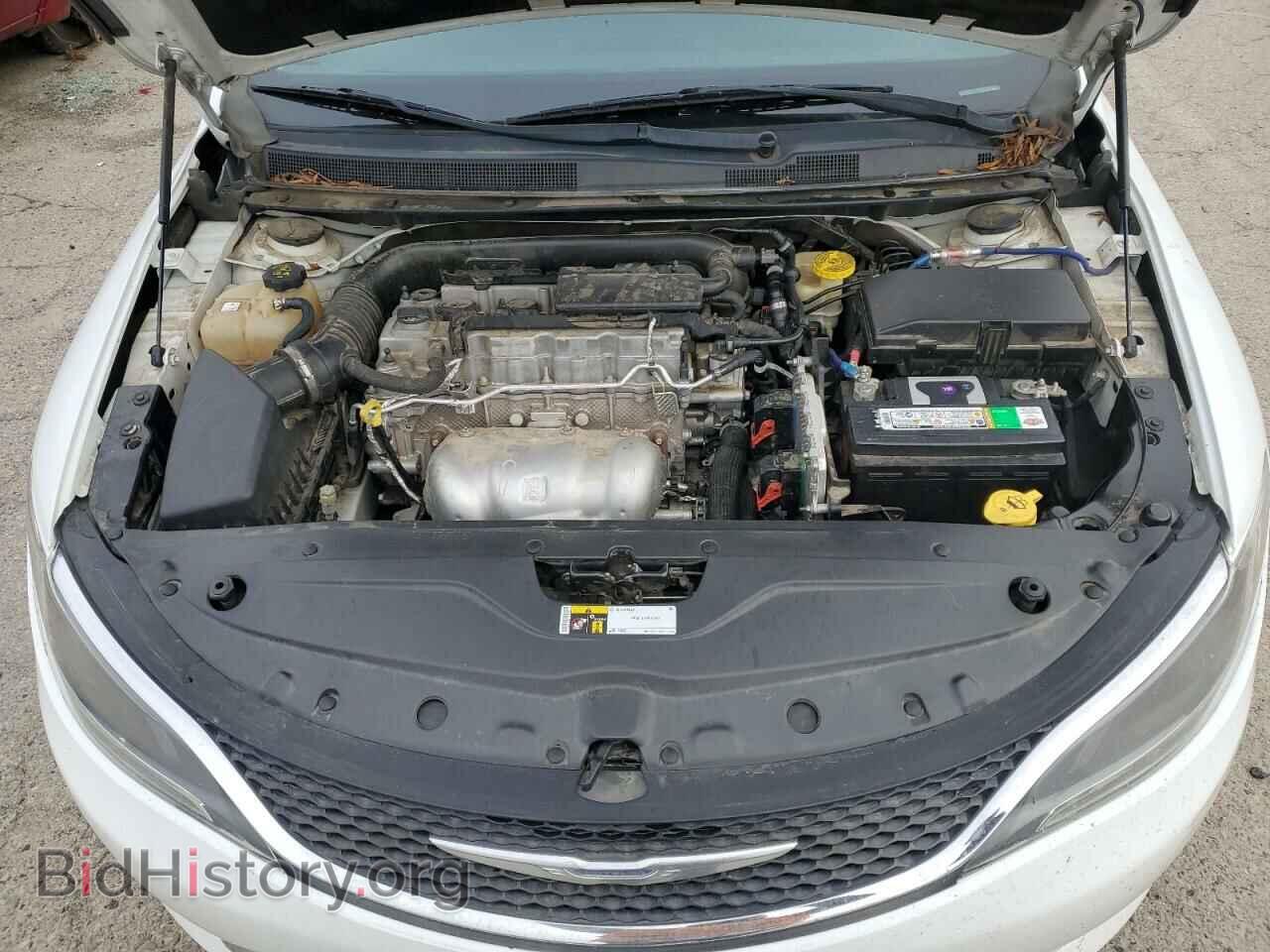 2015 CHRYSLER 200 - VIN: 1C3CCCAB3FN676481 - Photo 11