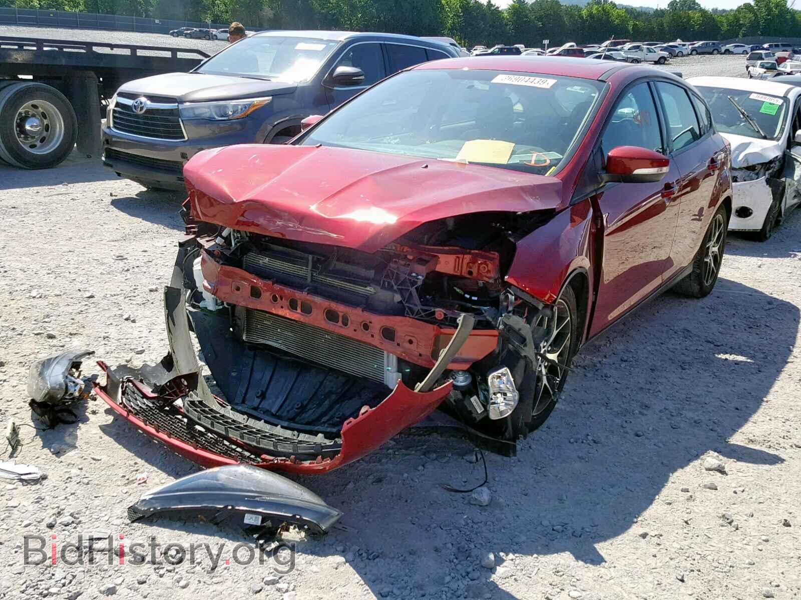 2017 FORD FOCUS - VIN: 1FADP3M24HL302921 - Фото 2