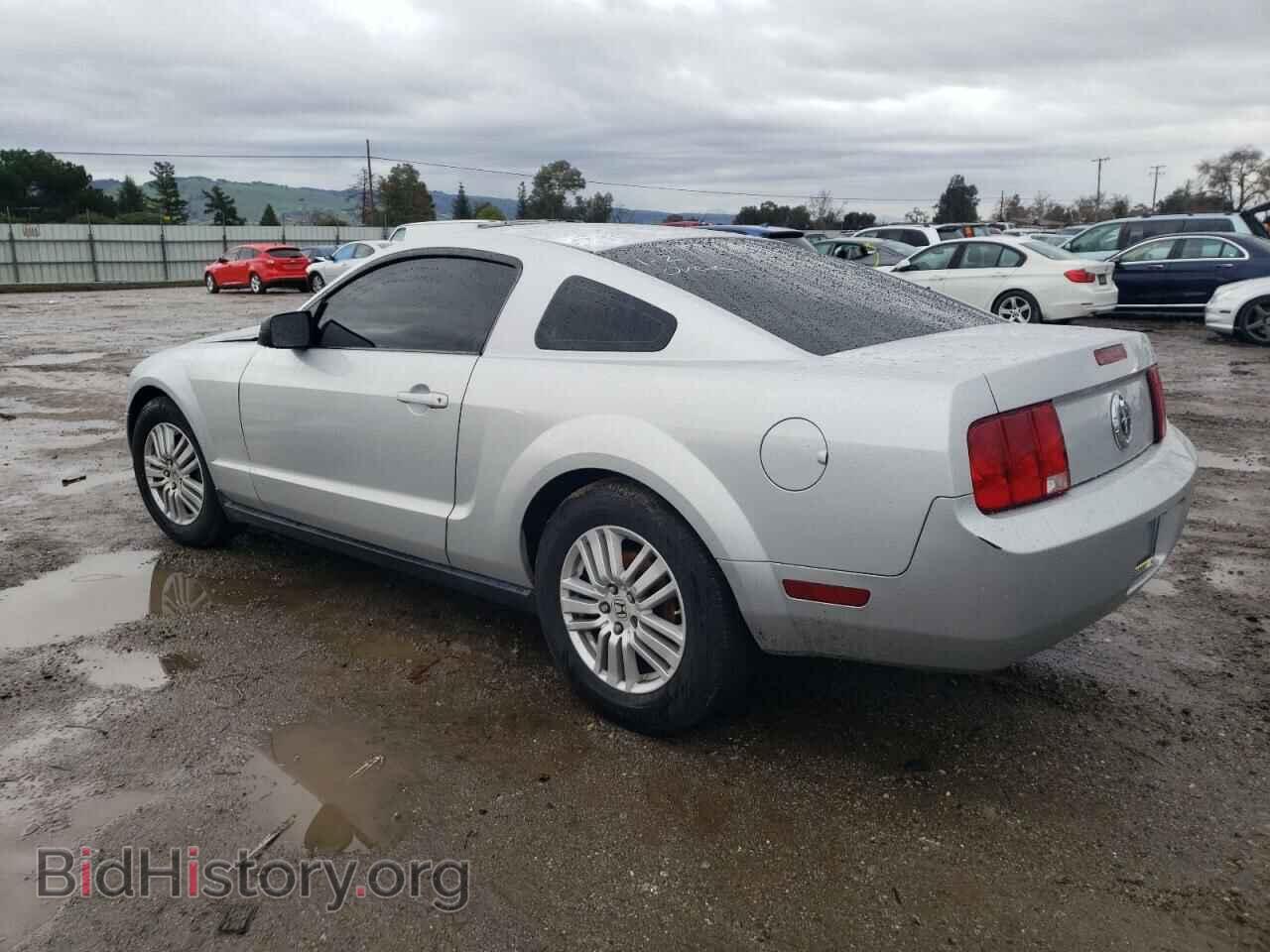 2008 FORD MUSTANG - VIN: 1ZVHT80N585158933 - Фото 2