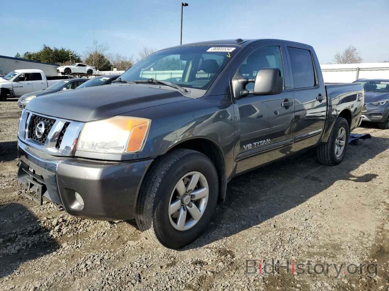 Photo 1N6AA0ED2BN308934 - NISSAN TITAN 2011