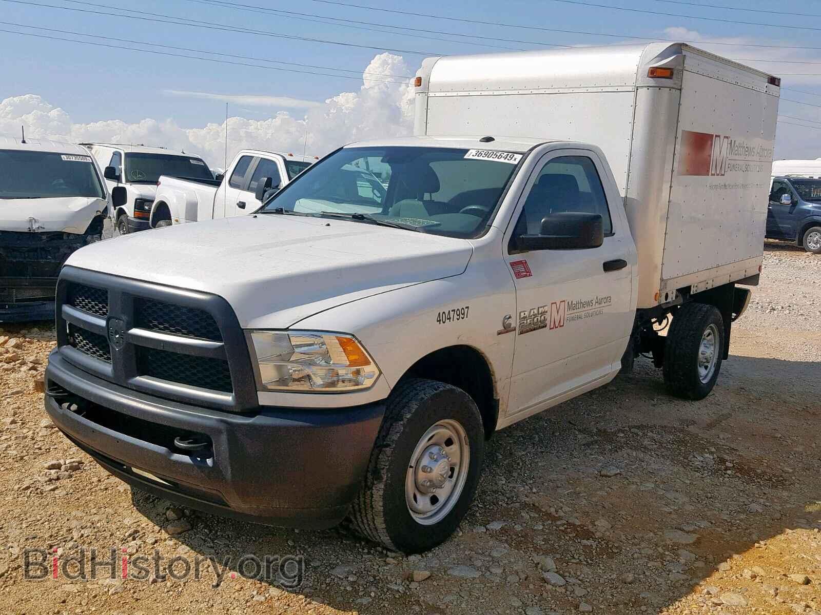 2014 RAM 2500 ST - VIN: 3C6MR4AL9EG327997 - Фото 2