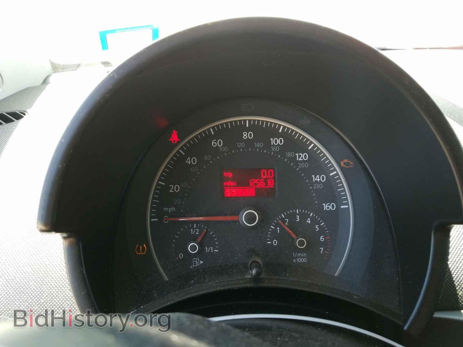2010 VOLKSWAGEN BEETLE - VIN: 3VWPG3AG6AM007523 - Фото 8