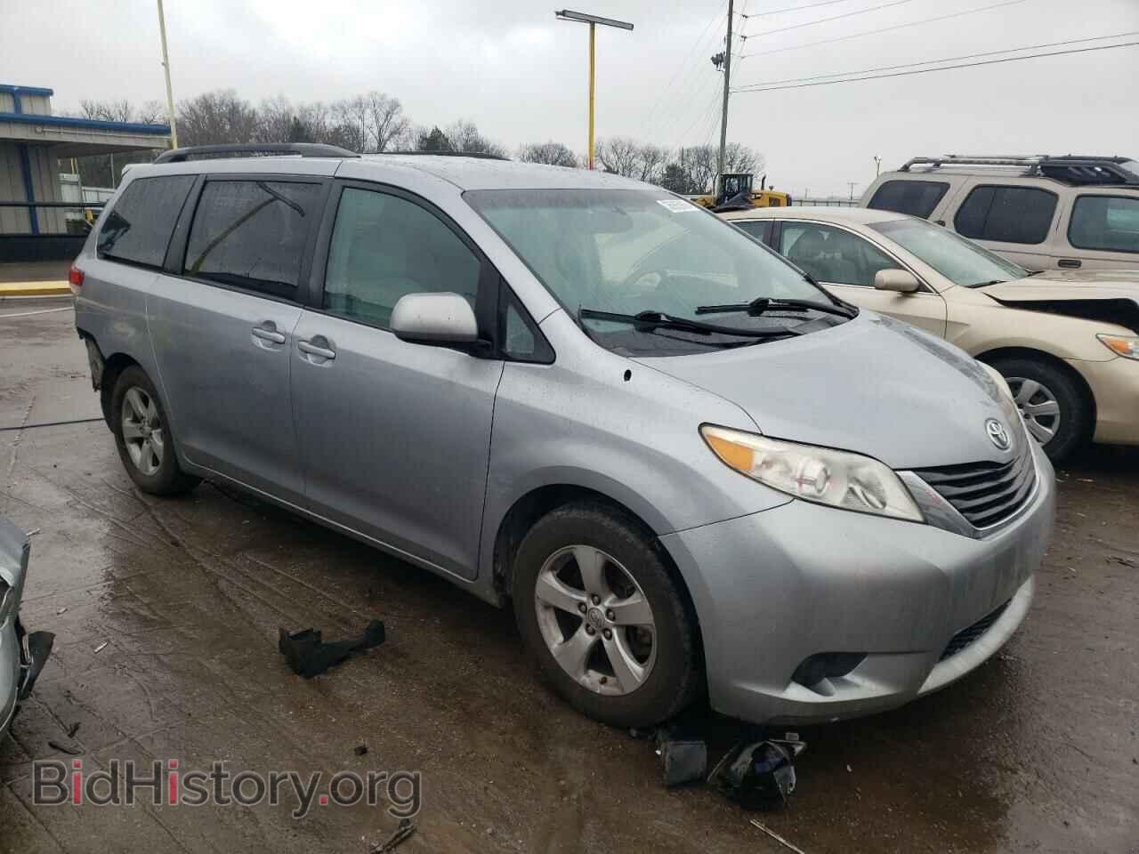 2011 TOYOTA SIENNA - VIN: 5TDKK3DC8BS173130 - Фото 4