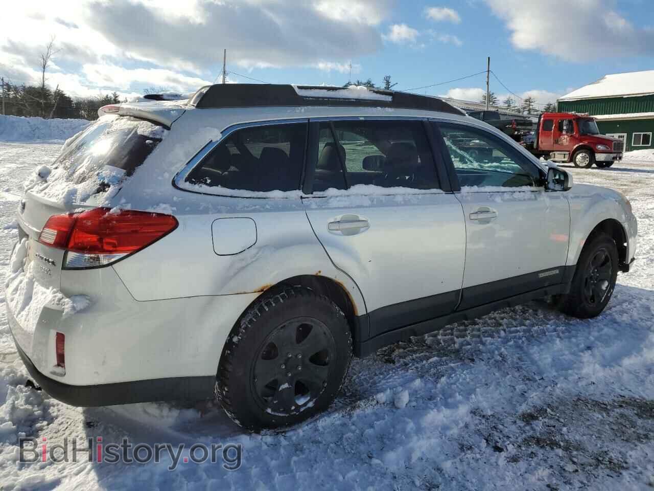 2011 SUBARU OUTBACK - VIN: 4S4BRBCC4B3388041 - Фото 3