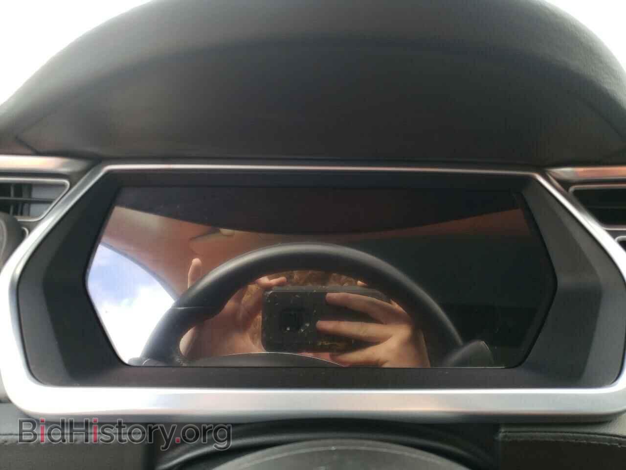 2014 TESLA MODEL S - VIN: 5YJSA1H14EFP28471 - Фото 9