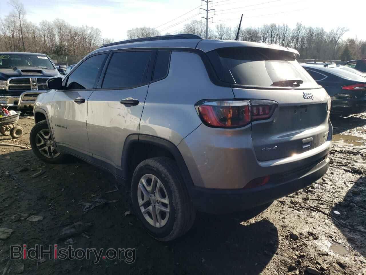 2017 JEEP COMPASS - VIN: 3C4NJDAB1HT642302 - Photo 2