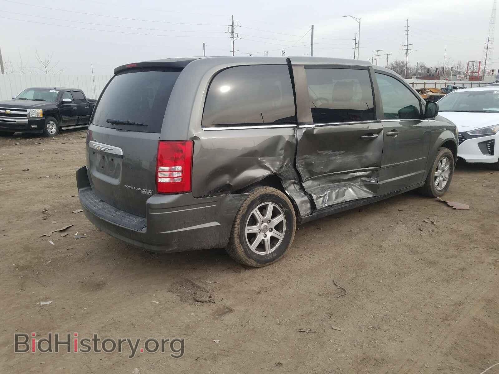 2010 CHRYSLER MINIVAN - VIN: 2A4RR2D12AR441450 - Photo 9