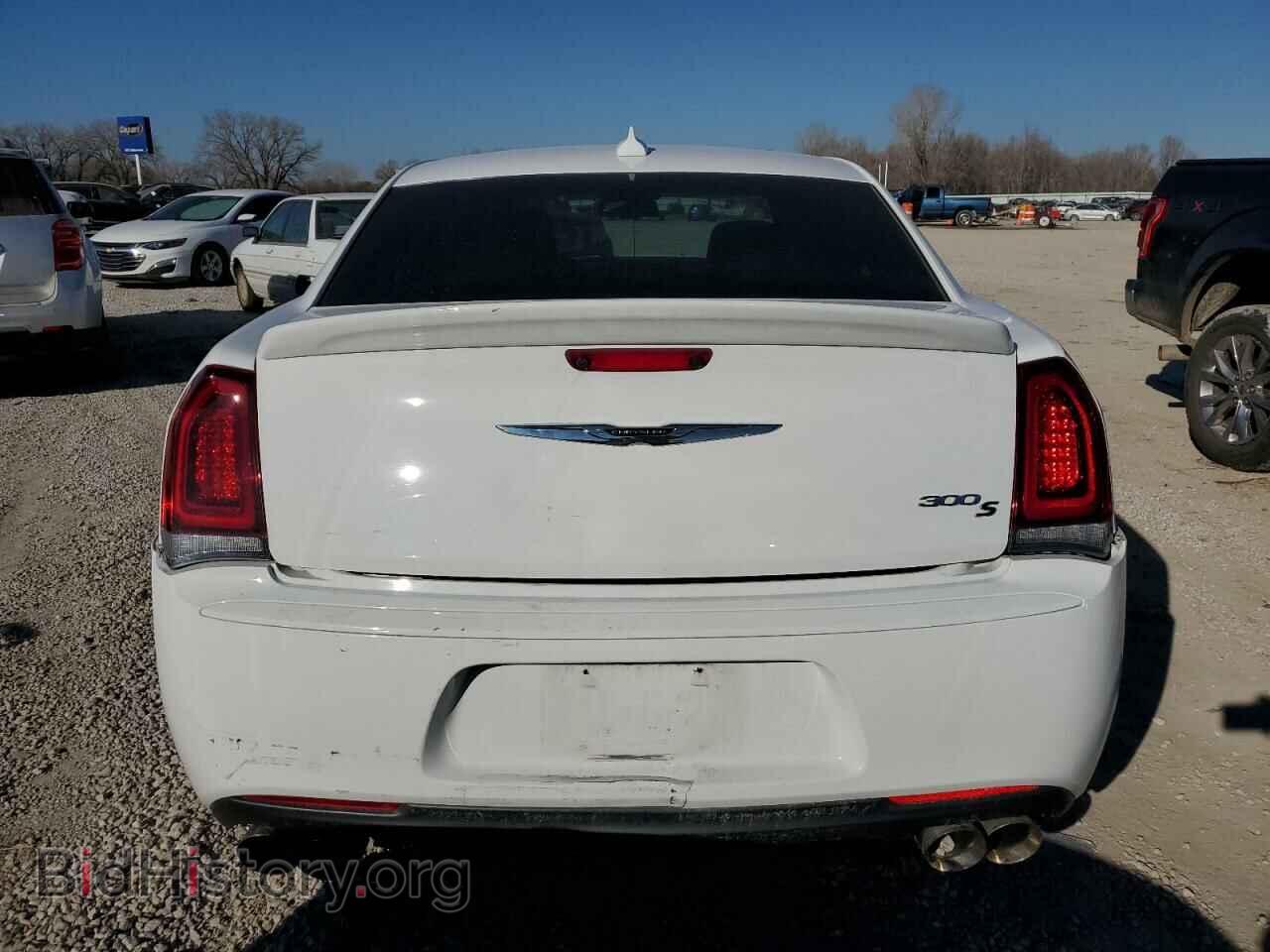 2017 CHRYSLER 300 - VIN: 2C3CCABT3HH647506 - Фото 6