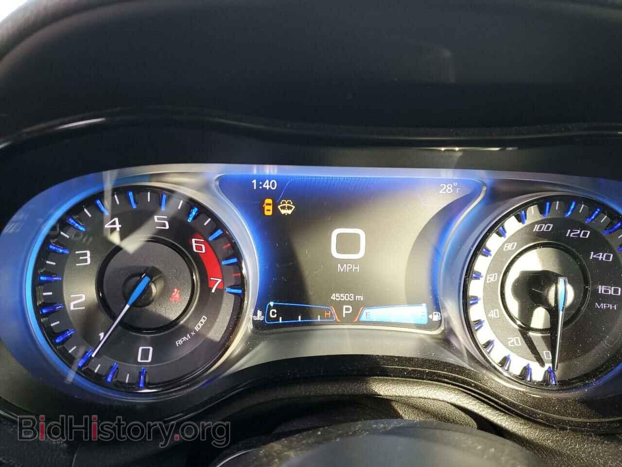 2017 CHRYSLER 300 - VIN: 2C3CCABT3HH647506 - Фото 9