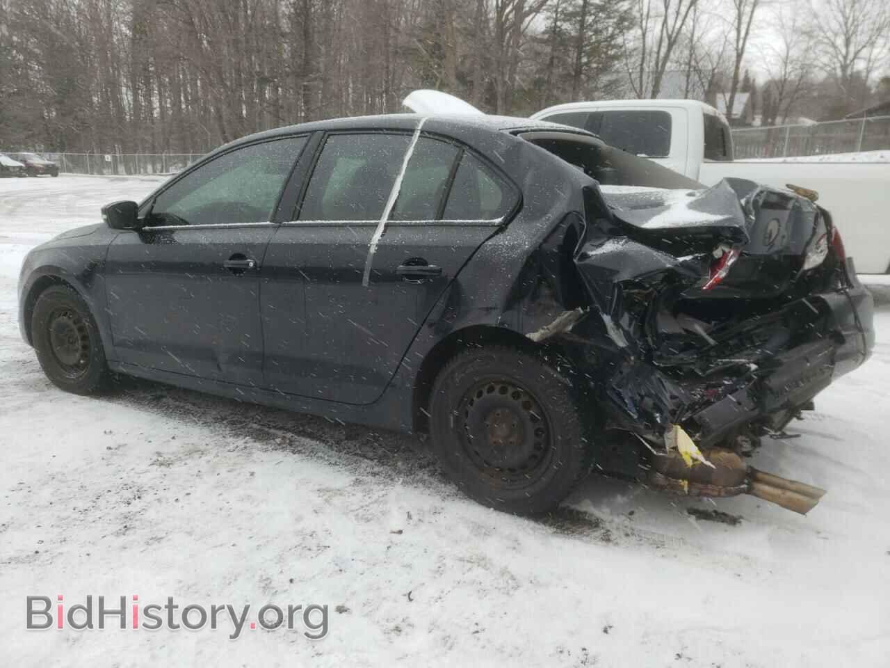 2011 VOLKSWAGEN JETTA - VIN: 3VWBX7AJ1BM310143 - Фото 2