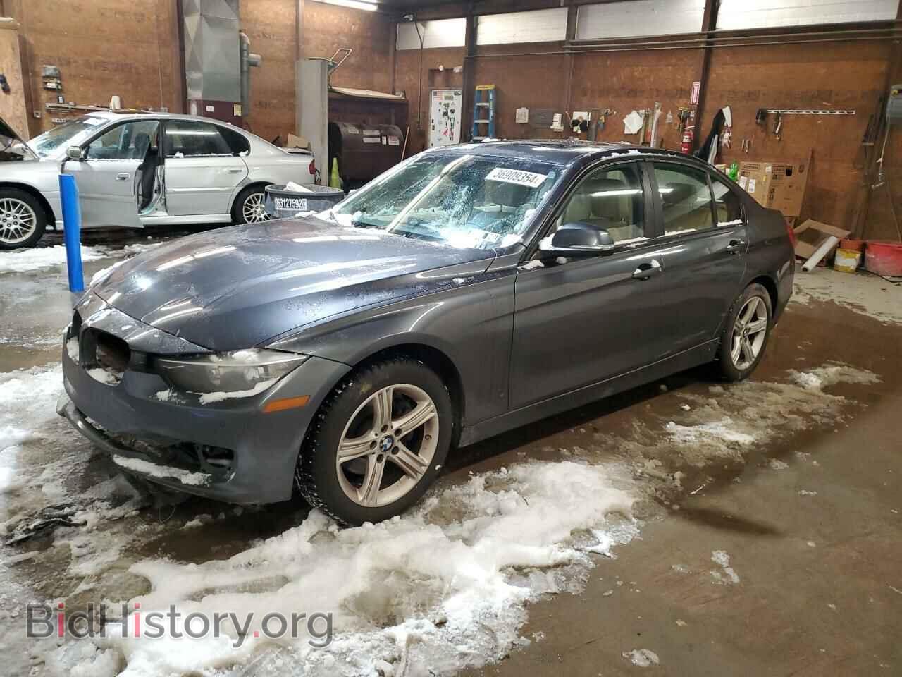 Photo WBA3A5C56CF349998 - BMW 3 SERIES 2012