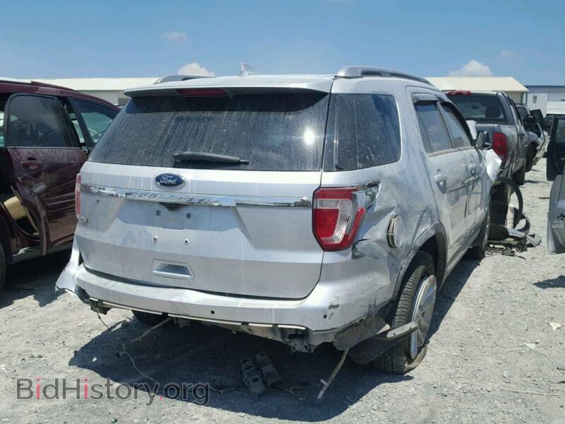 2016 Ford EXPLORER (VIN 1FM5K7D86GGA07721) — photo 4 of 10