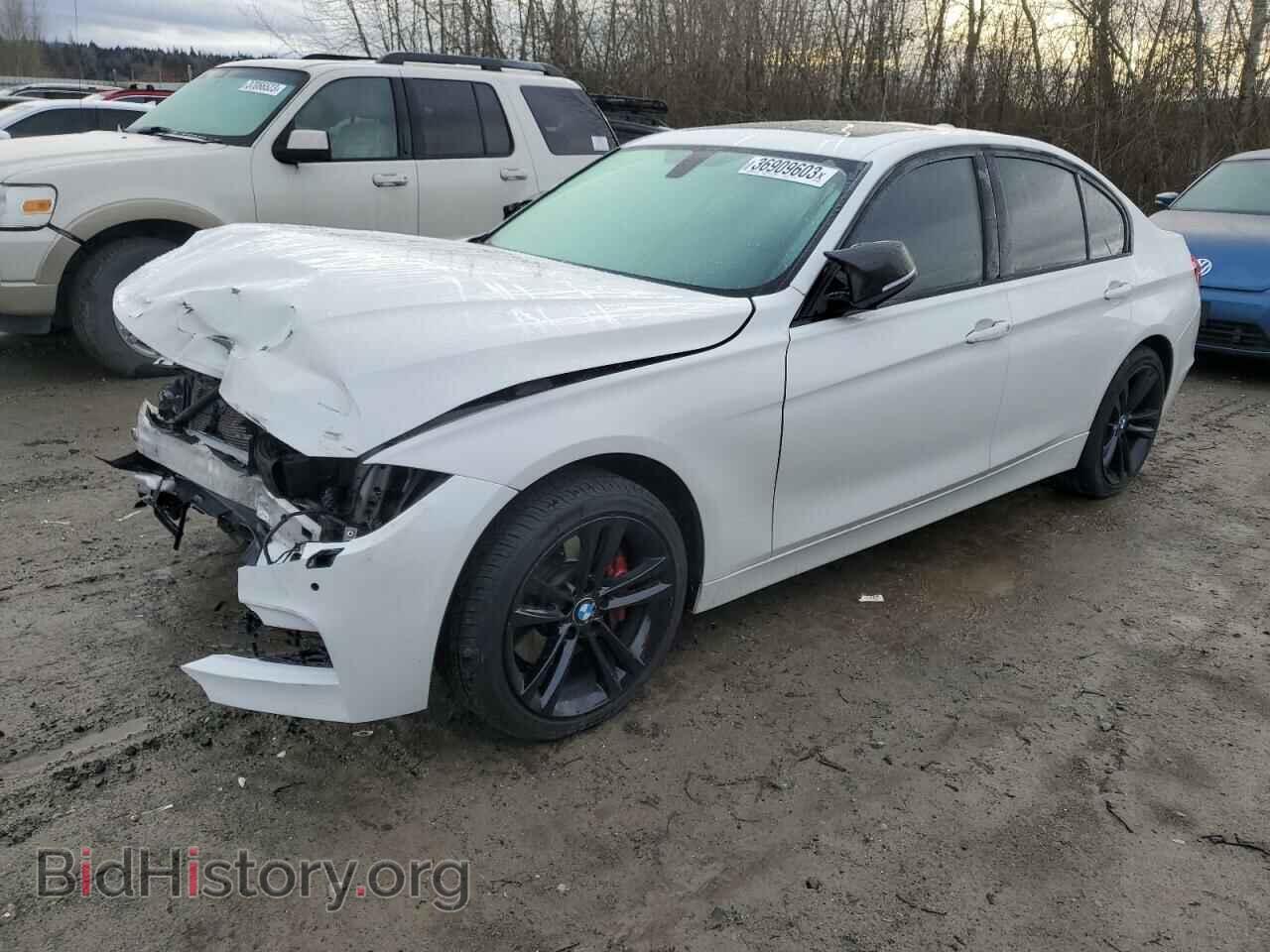 Photo WBA3B9C56DF587484 - BMW 3 SERIES 2013