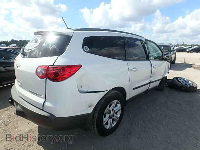 2012 CHEVROLET TRAVERSE - VIN: 1GNKRFED0CJ184049 - Фото 4
