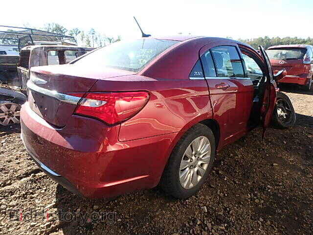 2013 CHRYSLER 200 - VIN: 1C3CCBAB9DN606569 - Фото 4
