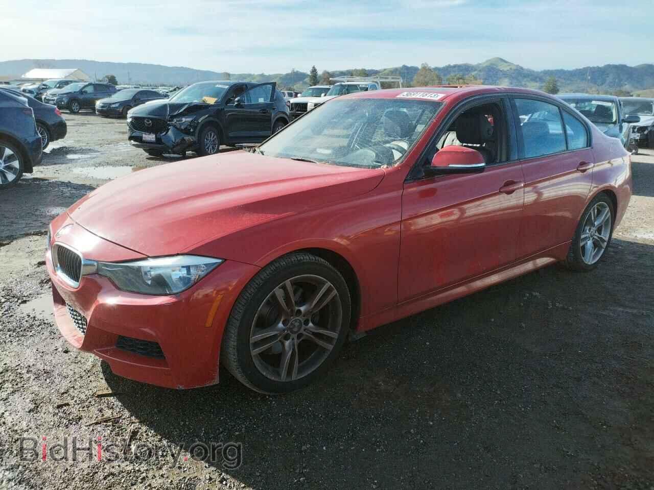 Photo WBA3C1C55DF438028 - BMW 3 SERIES 2013