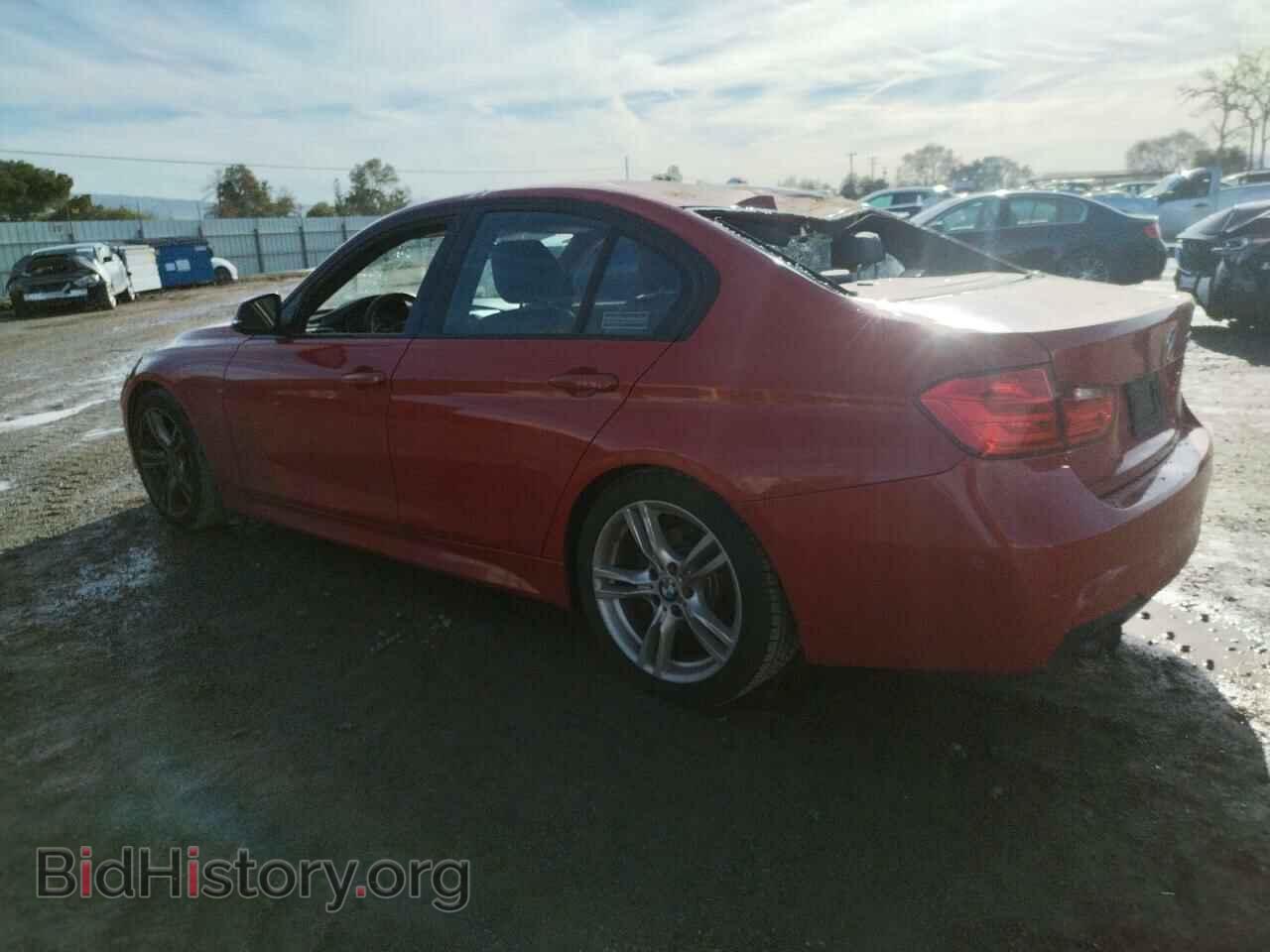 2013 BMW 3 SERIES - VIN: WBA3C1C55DF438028 - Фото 2