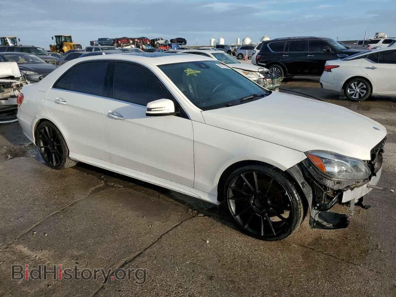 2015 MERCEDES-BENZ E-CLASS - VIN: WDDHF5KB4FB098286 - Фото 4
