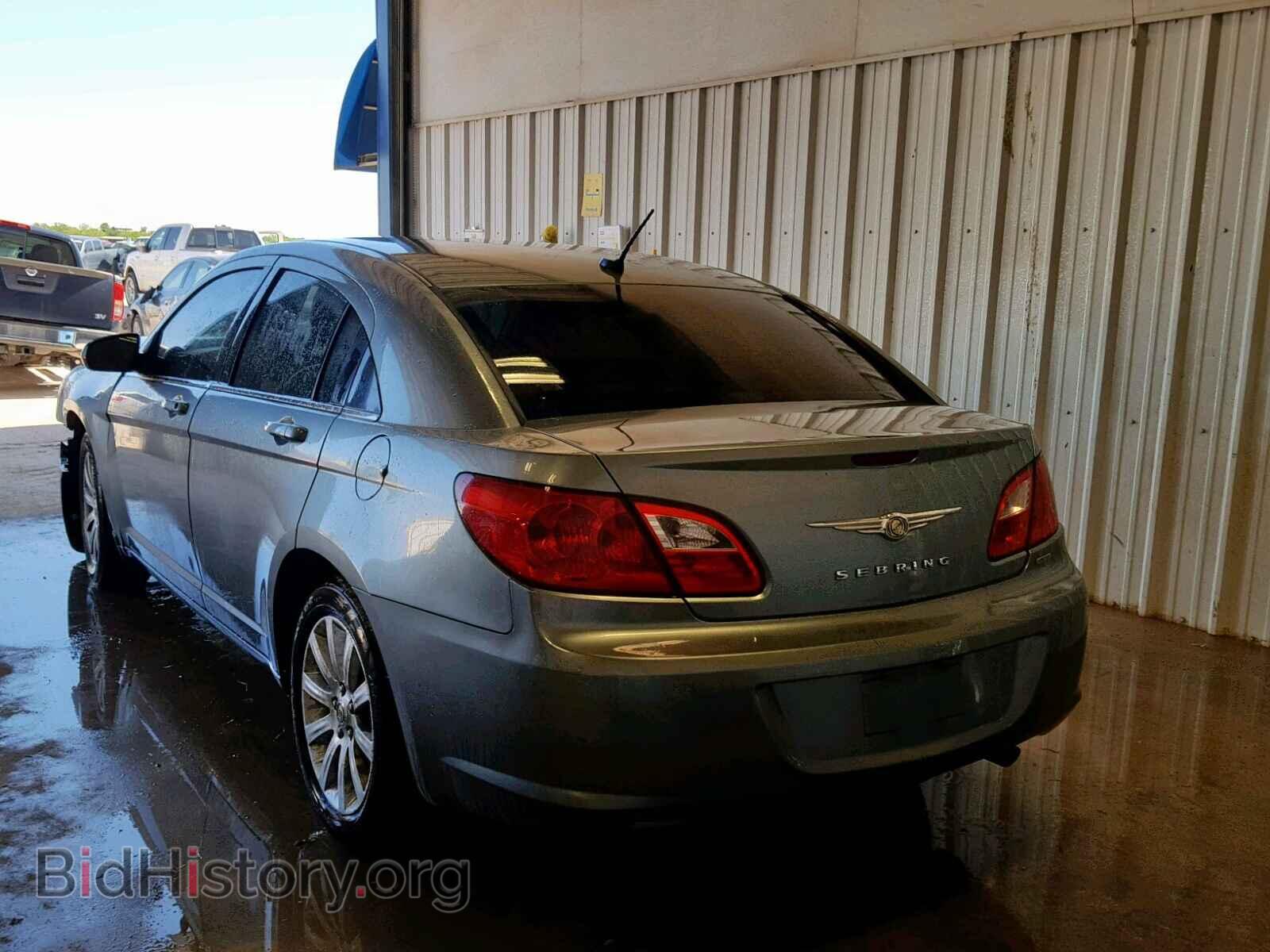 2010 CHRYSLER SEBRING - VIN: 1C3CC5FB0AN208253 - Фото 3