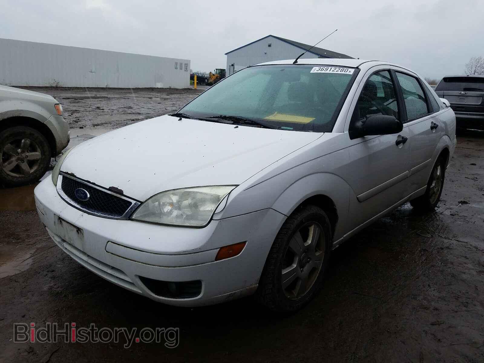 2007 FORD FOCUS - VIN: 1FAFP34N27W273080 - Photo 2