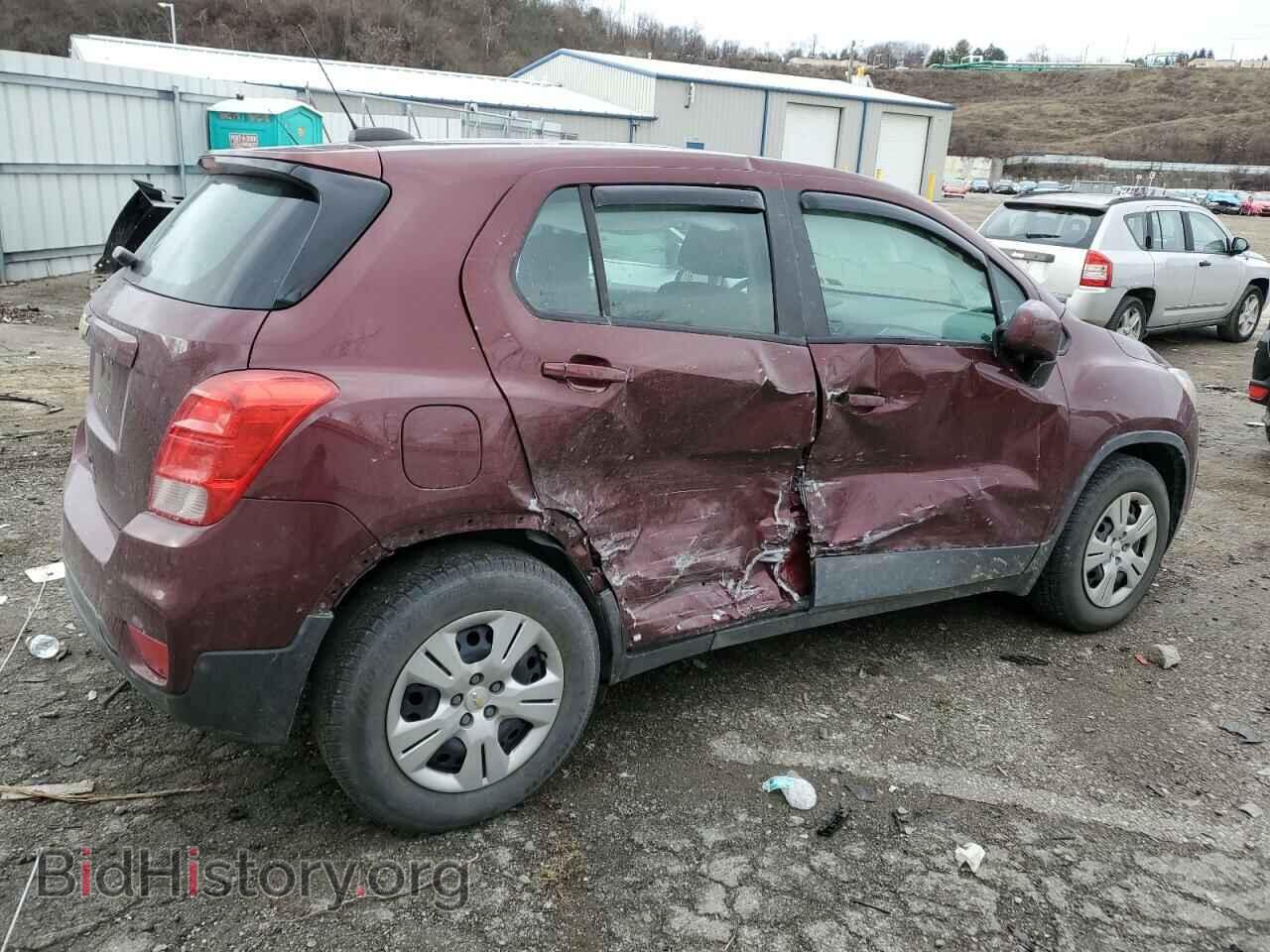 2017 CHEVROLET TRAX - VIN: 3GNCJKSBXHL272680 - Фото 3