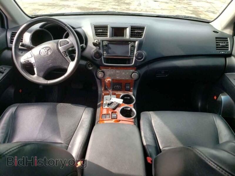 2013 Toyota HIGHLANDER (VIN 5TDYK3EH4DS101607) — photo 8 of 14