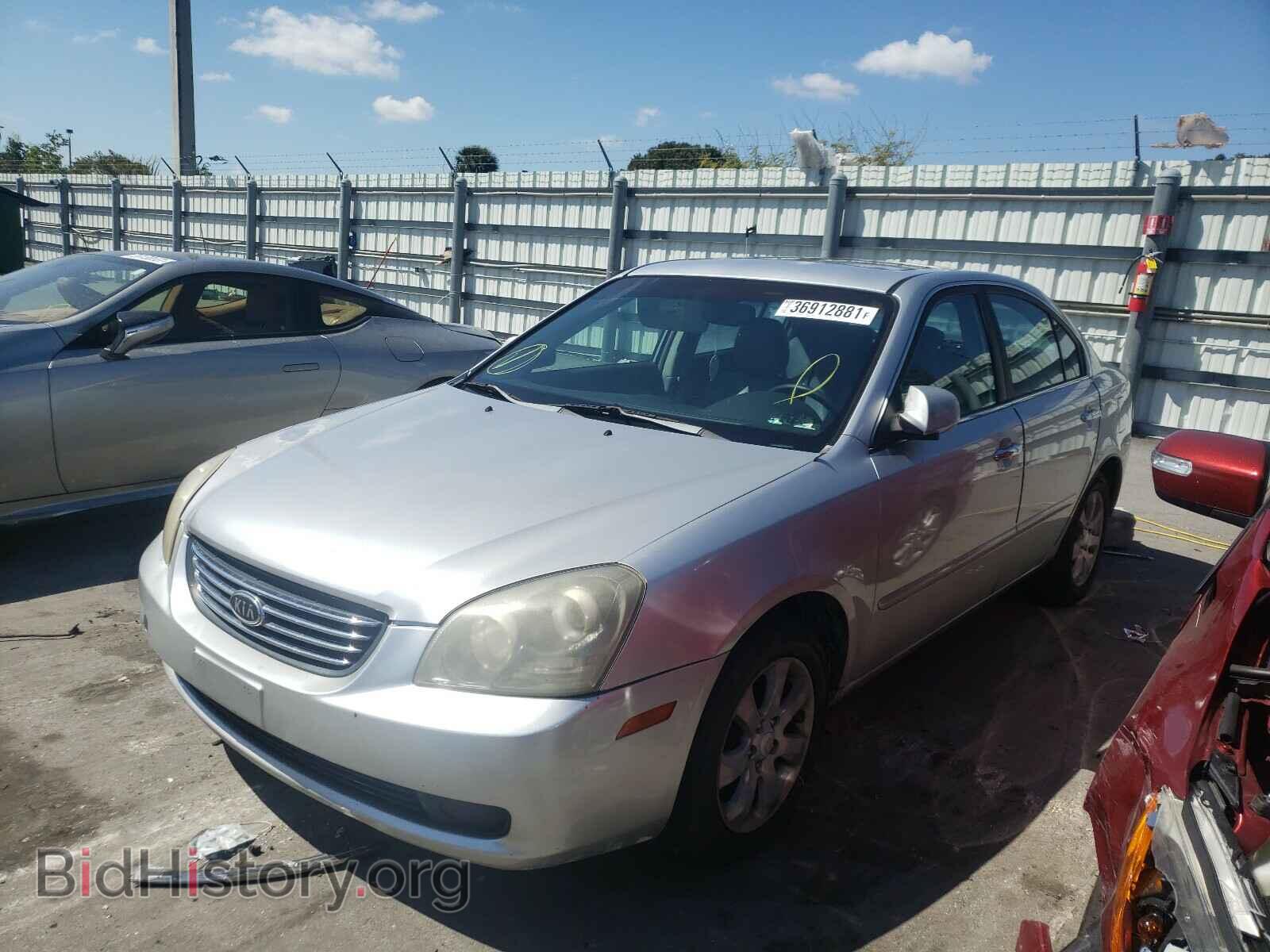 2007 KIA OPTIMA - VIN: KNAGE124775110687 - Фото 2