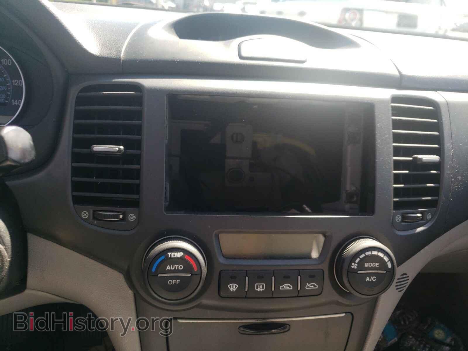 2007 KIA OPTIMA - VIN: KNAGE124775110687 - Фото 9